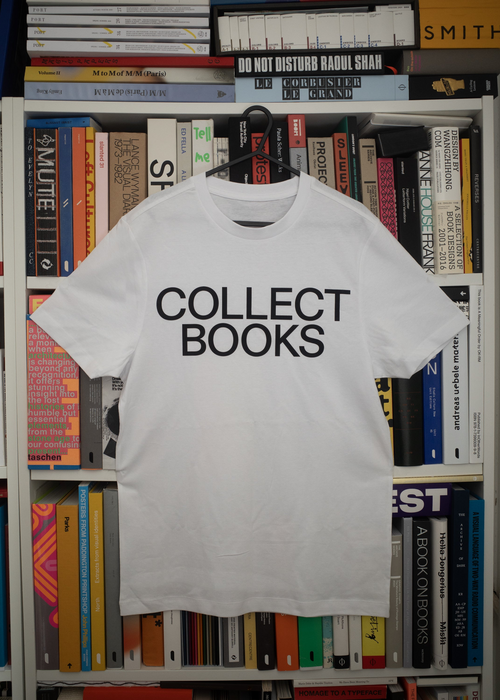 COLLECT BOOKS — WHITE TEE